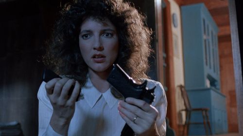 Madolyn Smith Osborne in The Caller (1987)