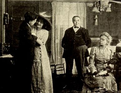 Edward Boulden and Elsie MacLeod in Holding the Fort (1912)