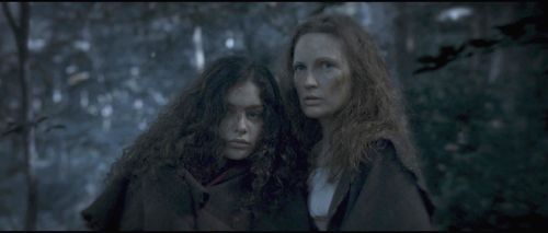 Odeya Rush and Reagan Leonard in We Are What We Are (2013)