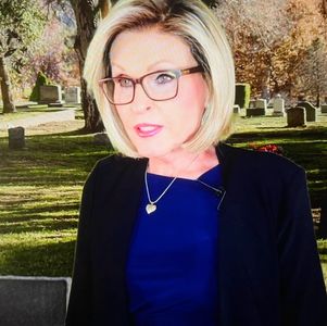 DonnaKelli Barnett