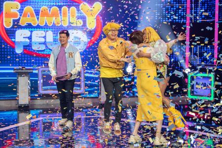 Dingdong Dantes, Boobay, and Ian Red in Family Feud Philippines (2022)