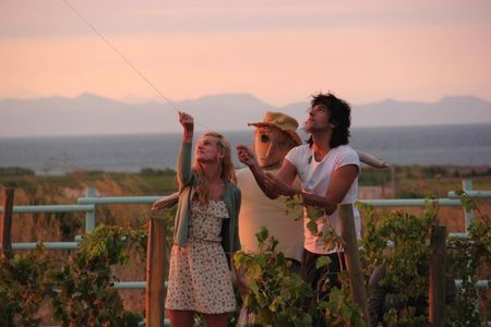 Engin Akyürek and Farah Zeynep Abdullah in A Small September Affair (2014)