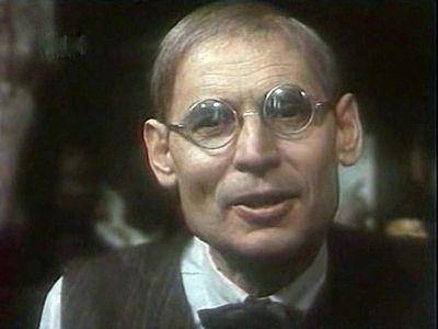 Anatoliy Adoskin in Volny Chernogo morya (1976)