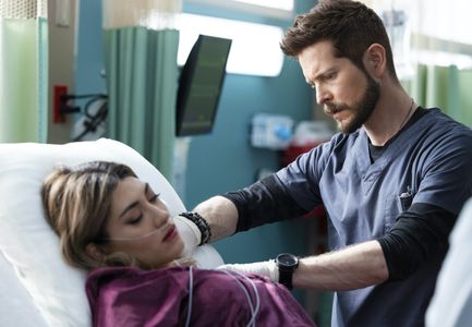 Jordyn Aurora Aquino and Matt Czuchry, The Resident Ep 513
