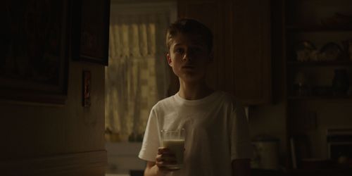 Milk - short film written and directed by Santiago Menghini