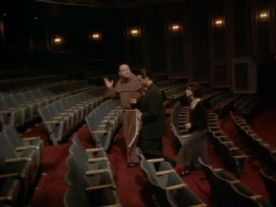 Adrian Paul, Lisa Howard, and Eugene Lipinski in Highlander (1992)