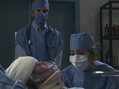 Danna Paola and Claudio Roca in La Doña (2016)
