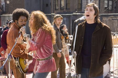 Jim Sturgess, T.V. Carpio, Joe Anderson, Martin Luther, and Dana Fuchs in Across the Universe (2007)