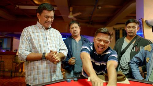 Mike 'Pekto' Nacua and Gene Padilla in Owe My Love (2021)