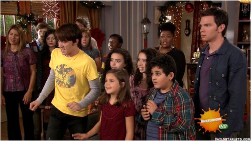 Drake Bell, Alec Medlock, Allison Scagliotti, Yvette Nicole Brown, Miranda Cosgrove, Bailee Madison, Devon Graye, David 