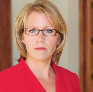 Theresa Layne