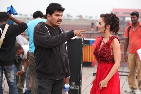 S. Shankar and Amy Jackson in I (2015)