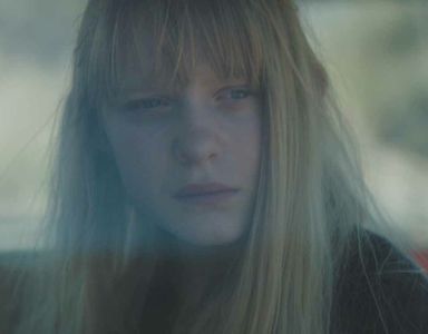 Madeleine Kelly as Pearl in Don't Grow Up