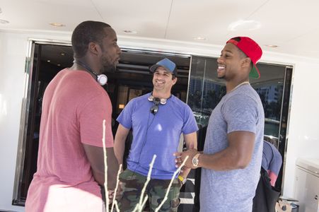 Stephen Levinson, Rashard Mendenhall, and Victor Cruz in Ballers (2015)