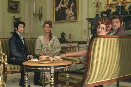 James Phoon, Bessie Carter, Lorn Macdonald, and Harriet Cains in Bridgerton (2020)