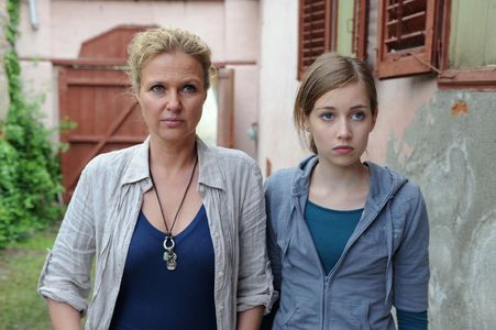 Katharina Böhm and Anna Willecke in Das Geheimnis in Siebenbürgen (2010)