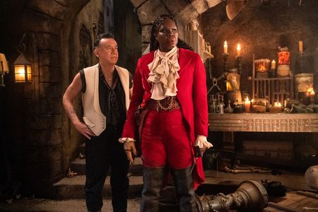 Fred Armisen and Leslie Jones in Our Flag Means Death (2022)