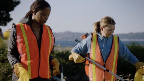 Shannon Chappell and Ellen Pompeo on Grey's Anatomy
