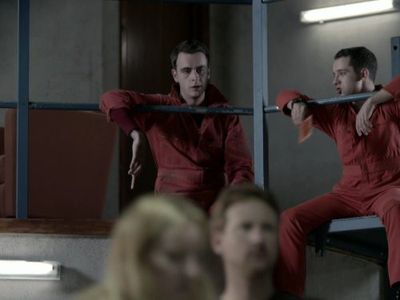 Joe Gilgun and Nathan McMullen in Misfits (2009)