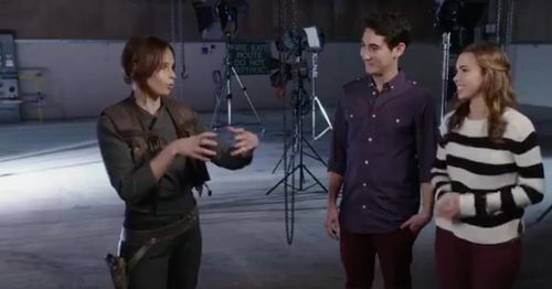 Still of Janelle Marie on the Set of Rogue One: a Star Wars Story Alongside Blaine Miller and Felicity Jones