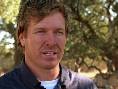 Chip Gaines in Fixer Upper (2013)