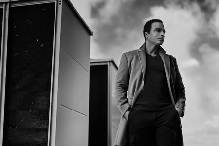 Jon Secada
