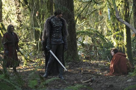 Robert Carlyle, Brandon Spink, and Torstein Bjørklund in Once Upon a Time (2011)