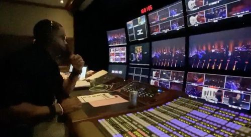 Directing Segments on 