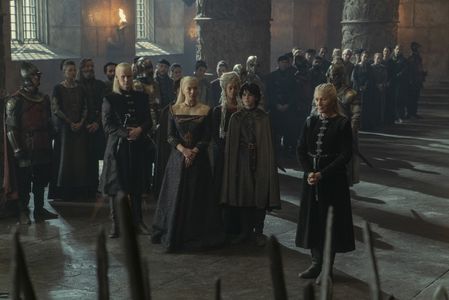 Eve Best, Elliot Grihault, Matt Smith, Emma D'Arcy, and Phoebe Campbell in House of the Dragon (2022)