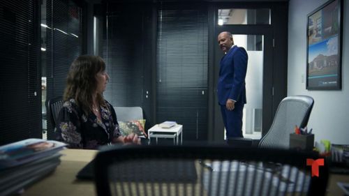 Carlos Acosta-Milian and Mariana Treviño in 100 días para enamorarnos (2020)