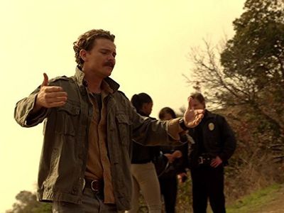 Clayne Crawford in Lethal Weapon (2016)