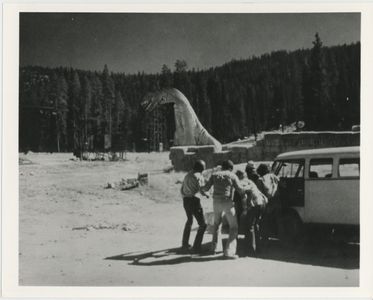 Richard Cardella, Kacey Cobb, and Bob Hyman in The Crater Lake Monster (1977)