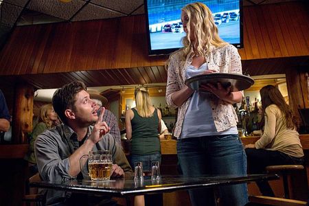 Jensen Ackles and Emily Fonda in Supernatural (2005)