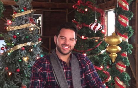 Markus Bishop-Hill on the set of My Christmas Prince