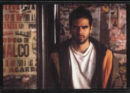 RENATO BARTILOTTI - short 