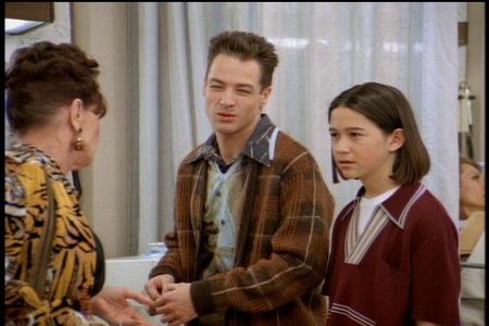 Joseph Gordon-Levitt, French Stewart, and Elmarie Wendel in 3rd Rock from the Sun (1996)