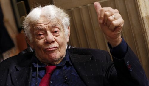 Jerry Stiller in The Interviews: An Oral History of Television (1997)