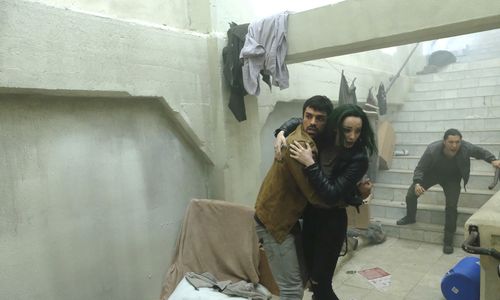 Blair Redford, Emma Dumont, and Sean Teale in The Gifted (2017)