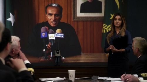 Nosheen Phoenix as Nayyara on HBO's The Brink.