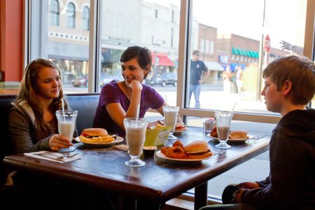 Morena Baccarin, Jackson Pace, and Morgan Saylor in Homeland (2011)