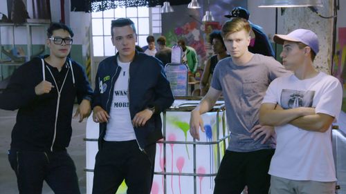 Daniel Patiño, Juan Francisco Cabrera, Sebastián Athié, and Luciano Andrada in Once: Episodio 125 (2018)