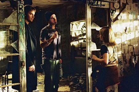 Barry Watson, Stephen Kay, and Skye McCole Bartusiak in Boogeyman (2005)