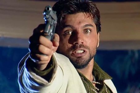 Chetan Hansraj in Kahaani Ghar Ghar Kii: Episode #1.869 (2004)