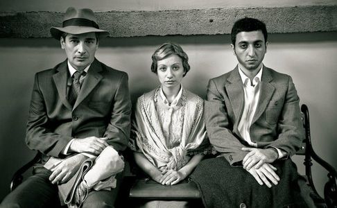 Batur Belirdi, Ceyda Cinar and Dogukan Polat in Turkish Passport (2011)