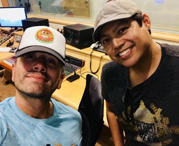 Mark Mercado, Jon Abelardo