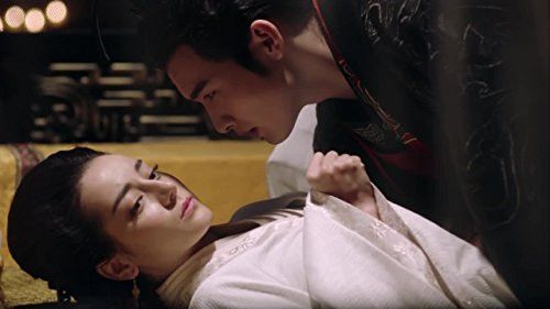 Dilraba Dilmurat and Vin Zhang in The King's Woman (2017)
