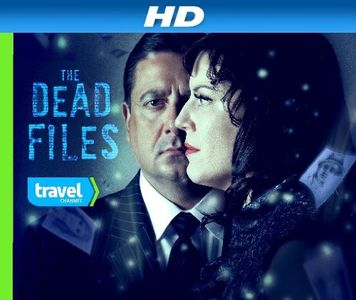 Steve DiSchiavi and Amy Allan in The Dead Files (2011)