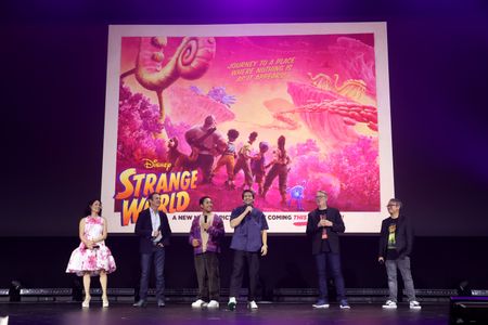 Dennis Quaid, Lucy Liu, Jake Gyllenhaal, Don Hall, Qui Nguyen, and Jaboukie Young-White