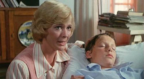 Mimsy Farmer and Ross Hill in The World of Don Camillo (1984)