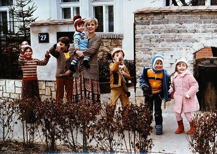 Jana Sulcová, Marta Buchtíková, Marek Dvorák, Zuzana Gutheisová, Cyril Krupala, Lukás Pelánek, and Václav Korda in I Enj